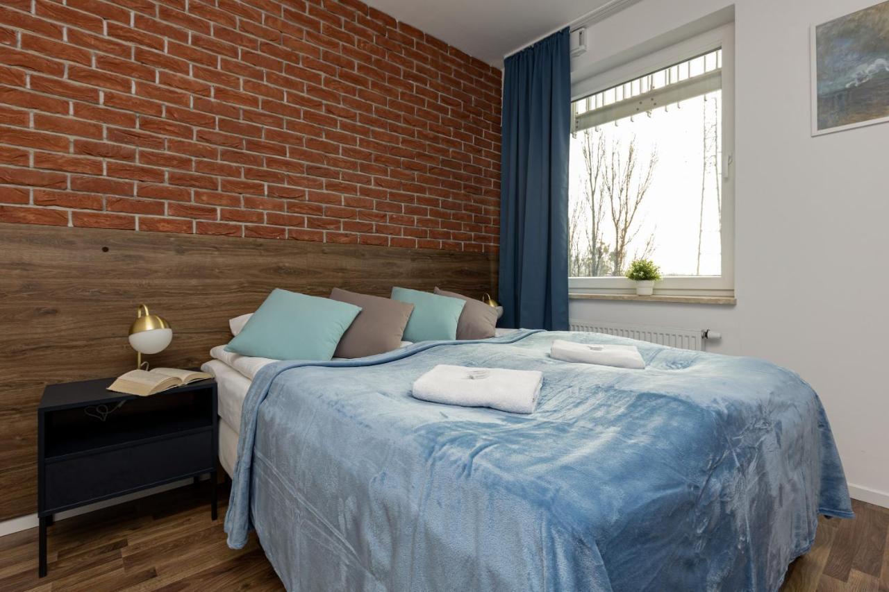 Stacja Wola Apartments With Parking By Noclegi Renters Varşova Dış mekan fotoğraf