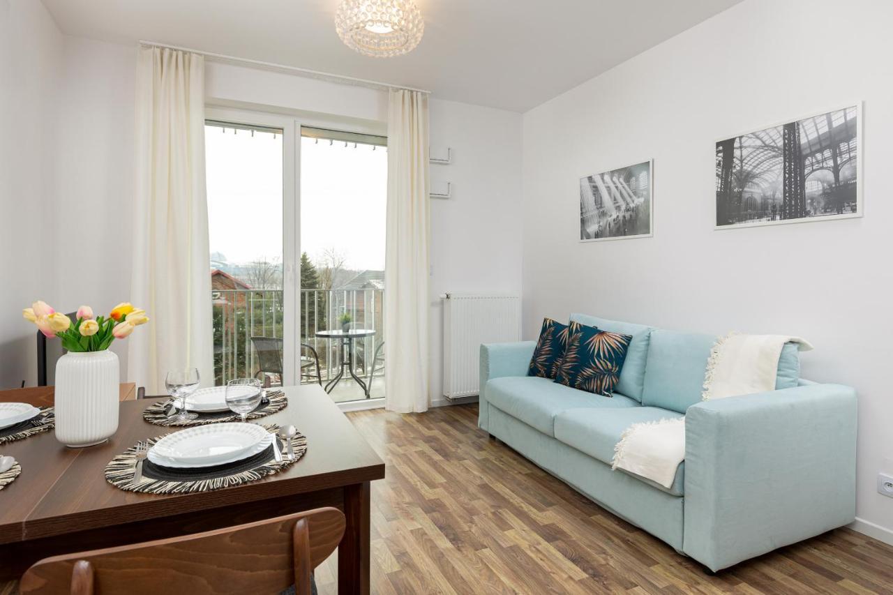 Stacja Wola Apartments With Parking By Noclegi Renters Varşova Dış mekan fotoğraf